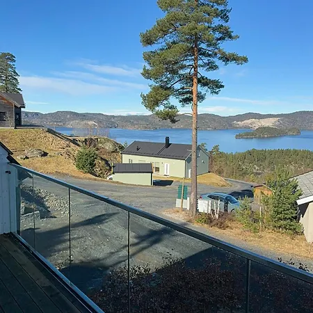 Modern With Panoramic Views Near Kragero Holiday home *